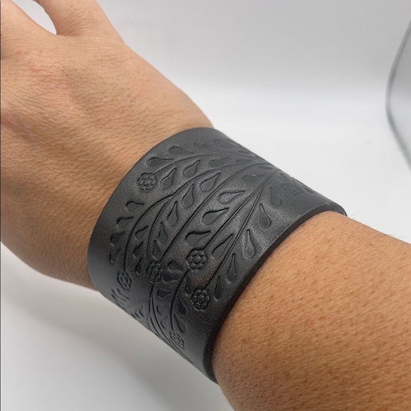 Black Embossed  Cuff Bracelet - Picture 1 of 5